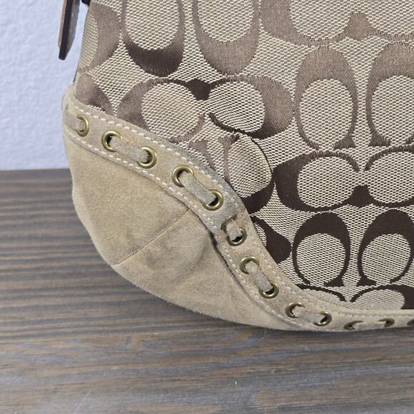 Coach Vintage (2006)Soho Signature Jacquard & Suede Hobo shoulder bag - Preloved - Picture 8 of 16